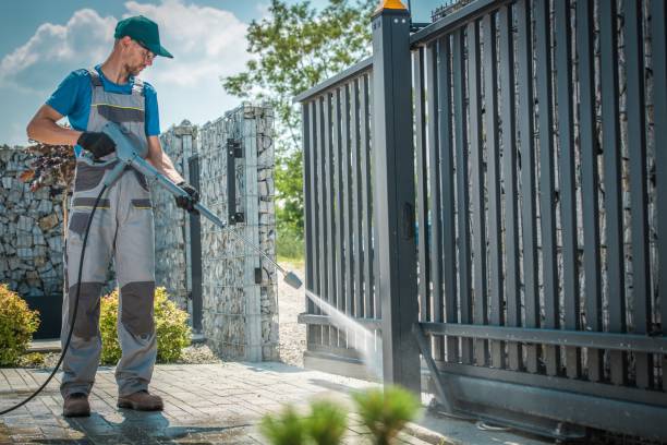 Post-Construction Pressure Washing in Wolcott, IN
